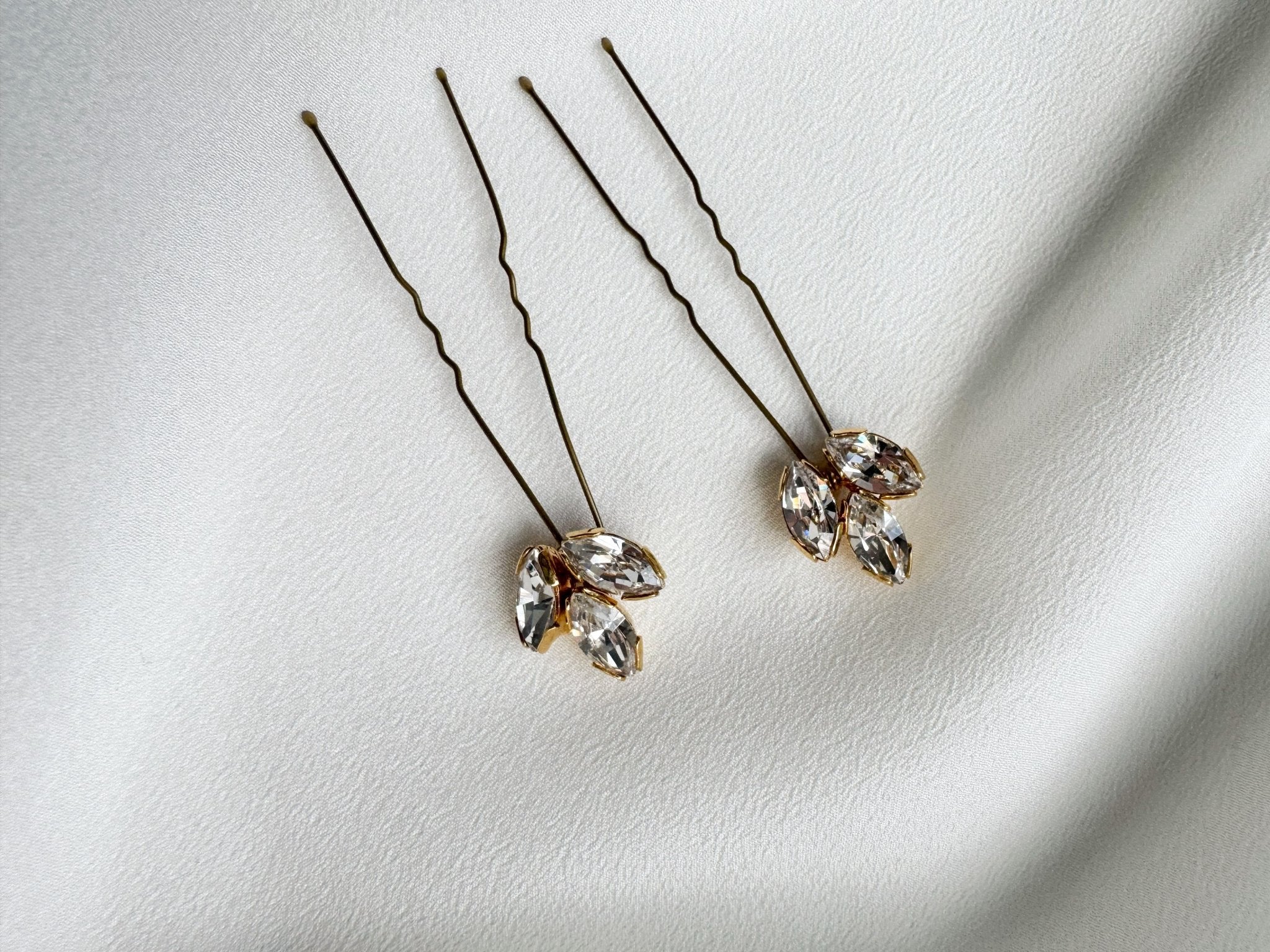 Anya Classic Vintage Small Crystal Hairpins - Sample Sale